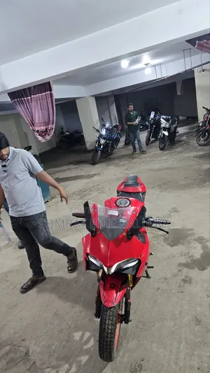 CAD 2017 Red
