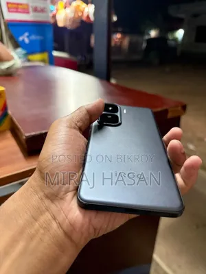 iQOO 256 GB Black