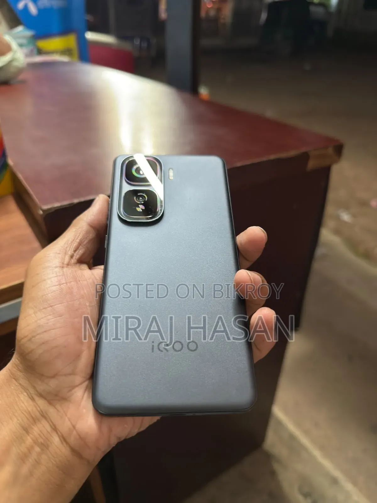 iQOO 256 GB Black