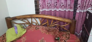 ব্যবহৃত খাট
