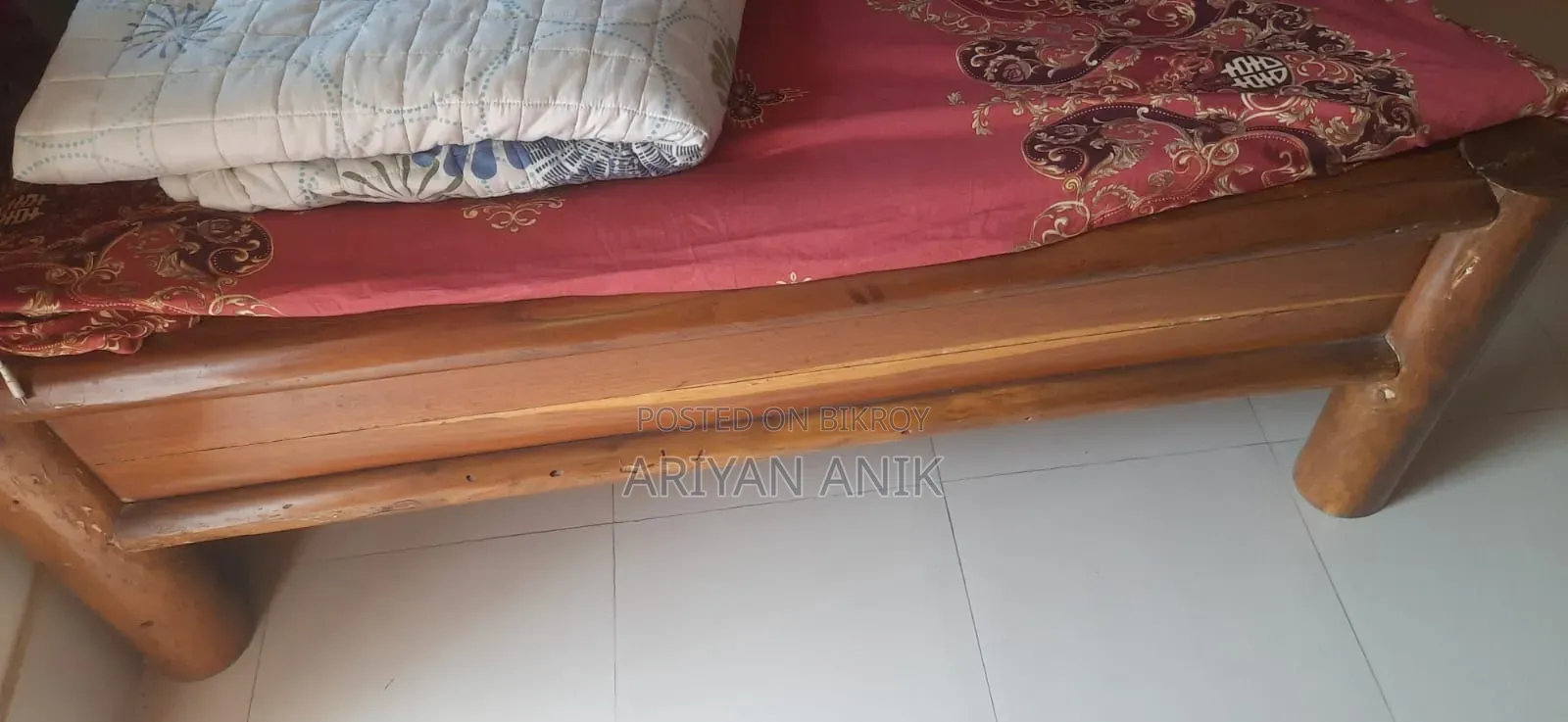 ব্যবহৃত খাট