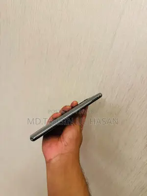 রিয়েলমি জিটি মাস্টার এডিশন ১২৮ জিবি গ্রে