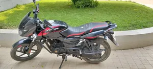 বাজাজ পালসার ১৫০ ২০১৫ ব্ল্যাক