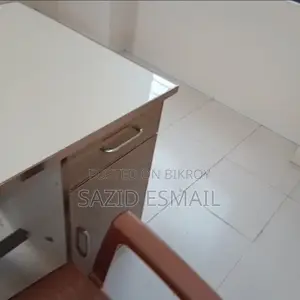 স্টাডি / রিডিং / সেক্রেটারি টেবিল