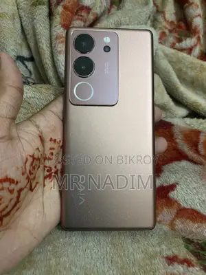 Vivo V29 5G 256 GB Red