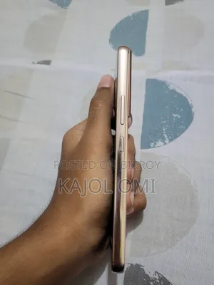 স্যামসাং গ্যালাক্সি এস২২ ৫জি ২৫৬ জিবি
