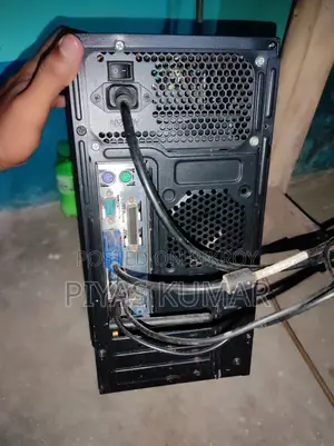 Gigabyte GA-H110MSTX-HD3-ZK 8GB Intel Core i3 SSD 512GB