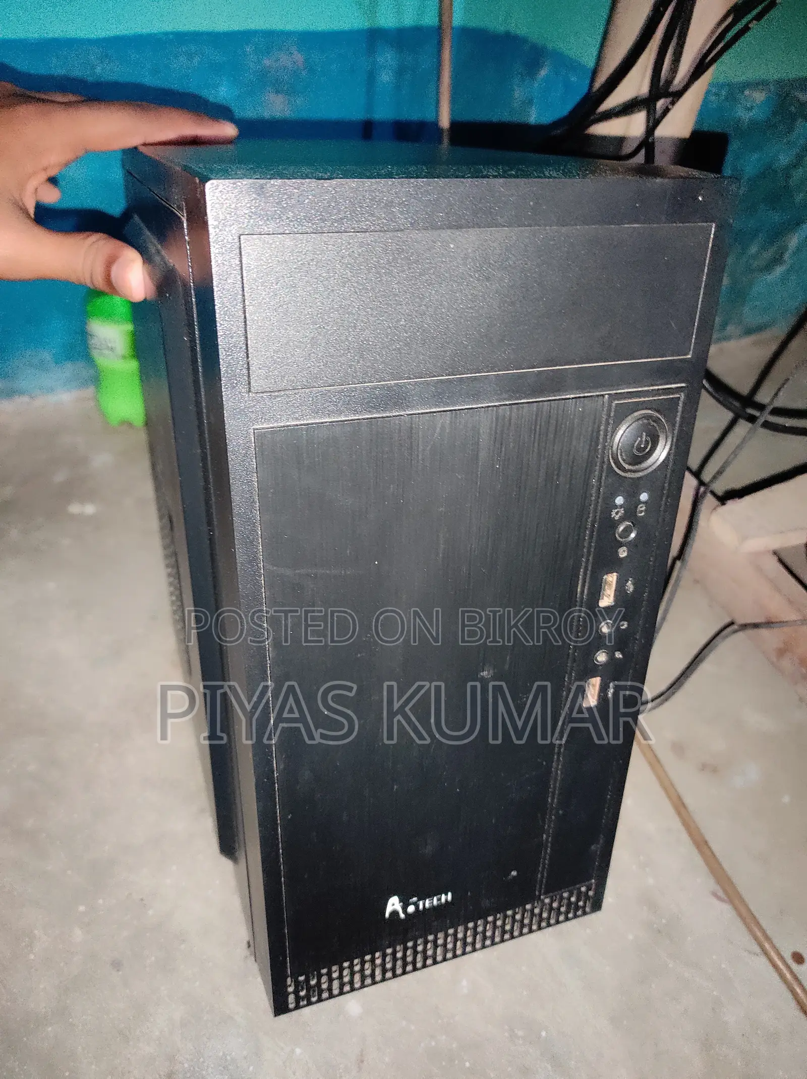 Gigabyte GA-H110MSTX-HD3-ZK 8GB Intel Core i3 SSD 512GB