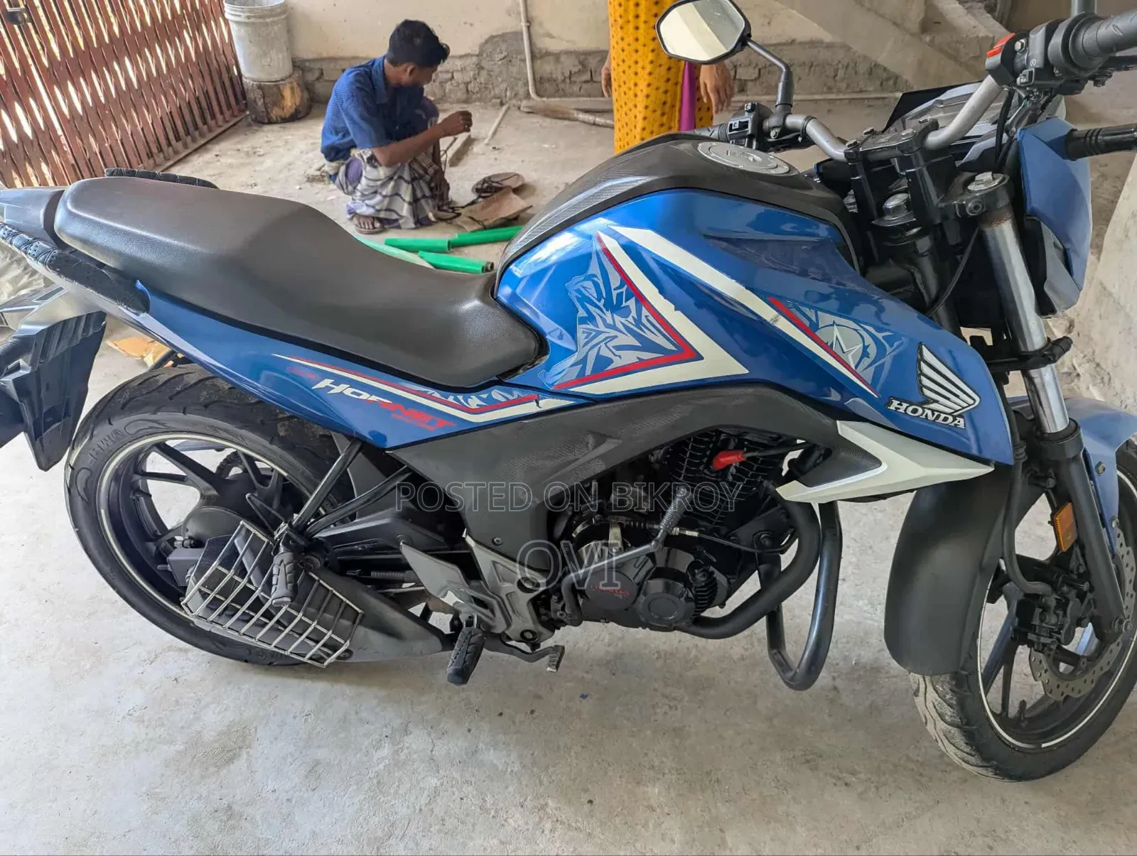 Honda Hornet 2019 Blue