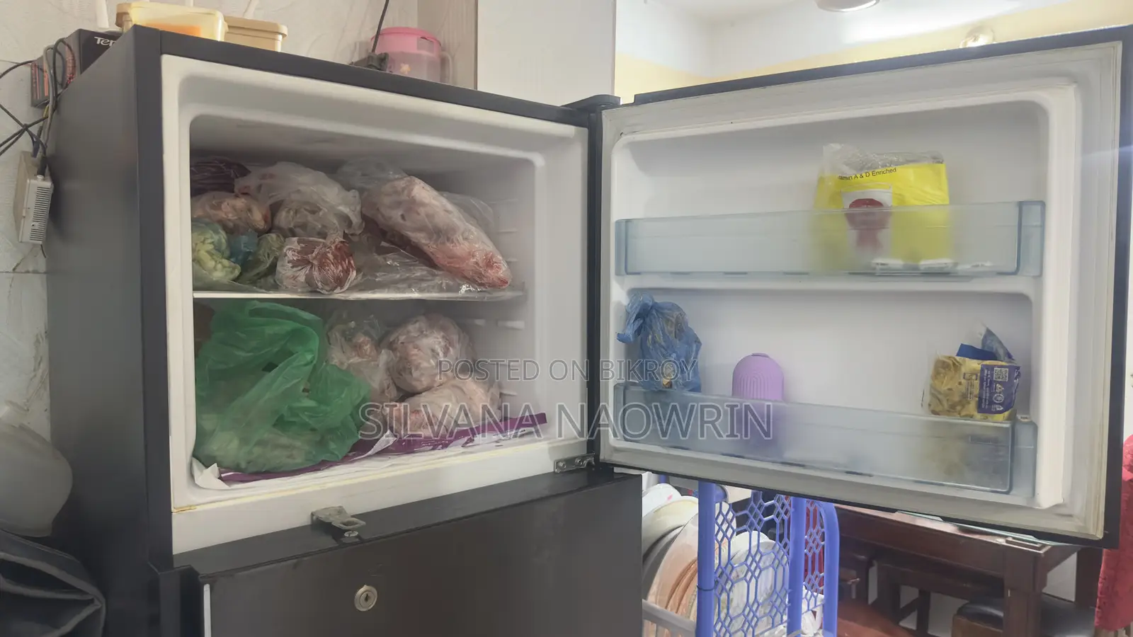 Hitachi Fridge 260 Litter