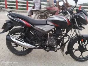 বাজাজ ডিসকভার ১১০ ২০১৮ বেইজ