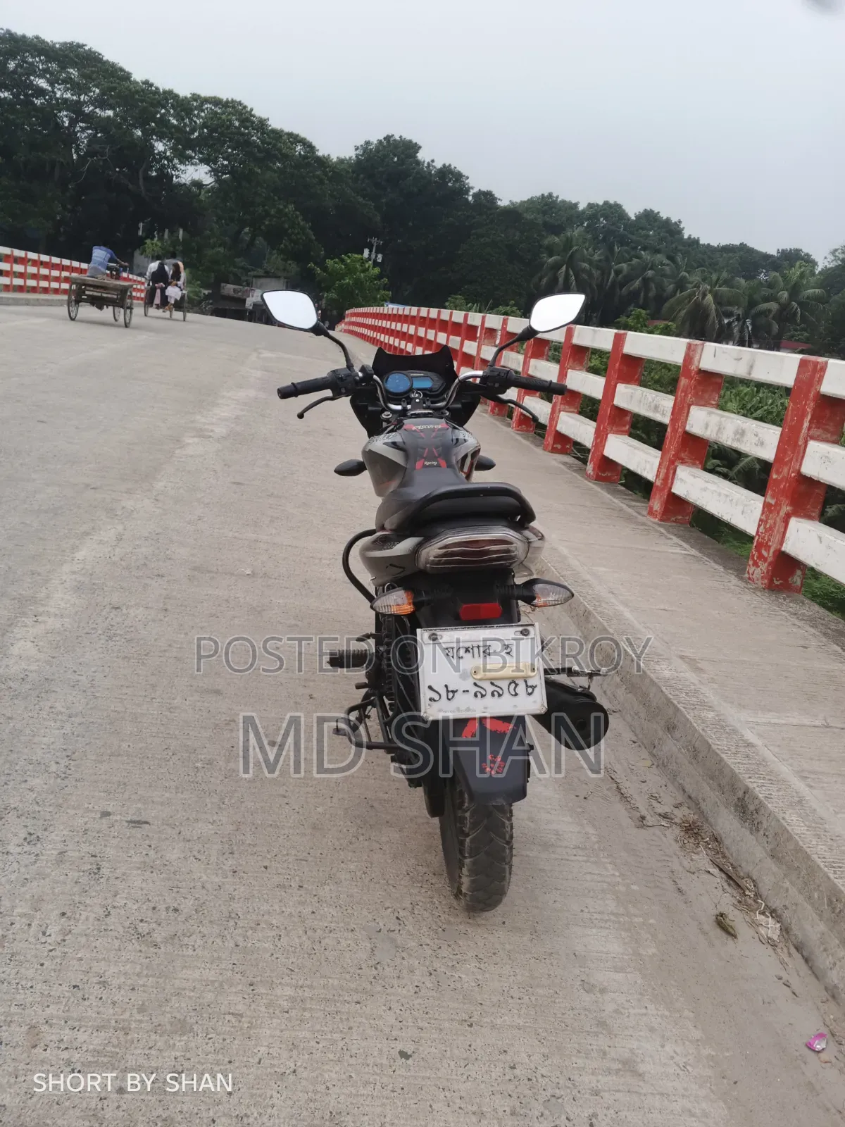 বাজাজ ডিসকভার ১১০ ২০১৮ বেইজ
