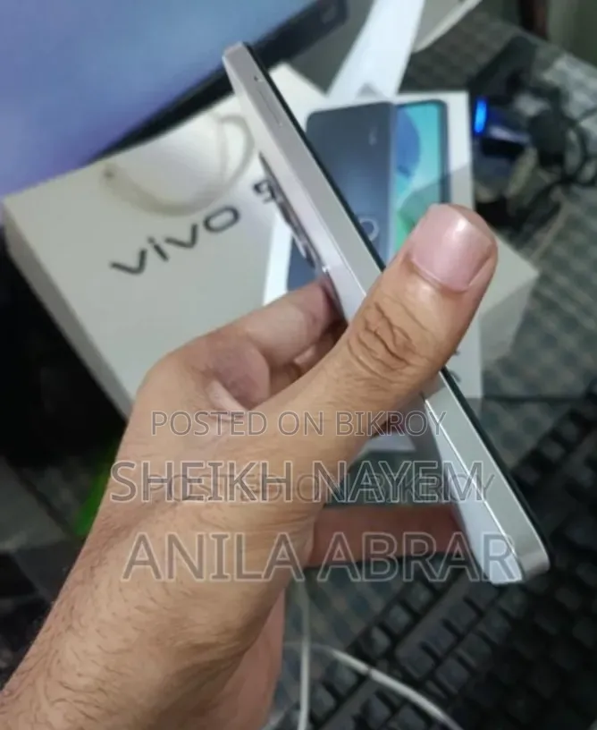 Vivo Y19s Pro 128 GB White