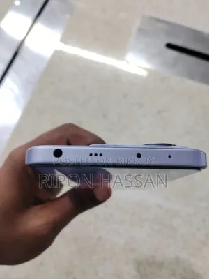 নতুন মোবাইল ফোন ১২৮ জিবি হলুদ