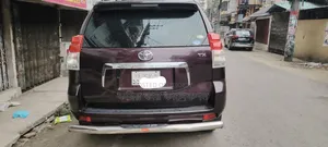 Toyota Land Cruiser Prado 2010 Maroon