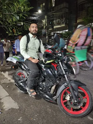 টিভিএস অ্যাপাচি আরটিআর ১৬০ ৪ভি এফআই ২০২৪ ব্ল্যাক