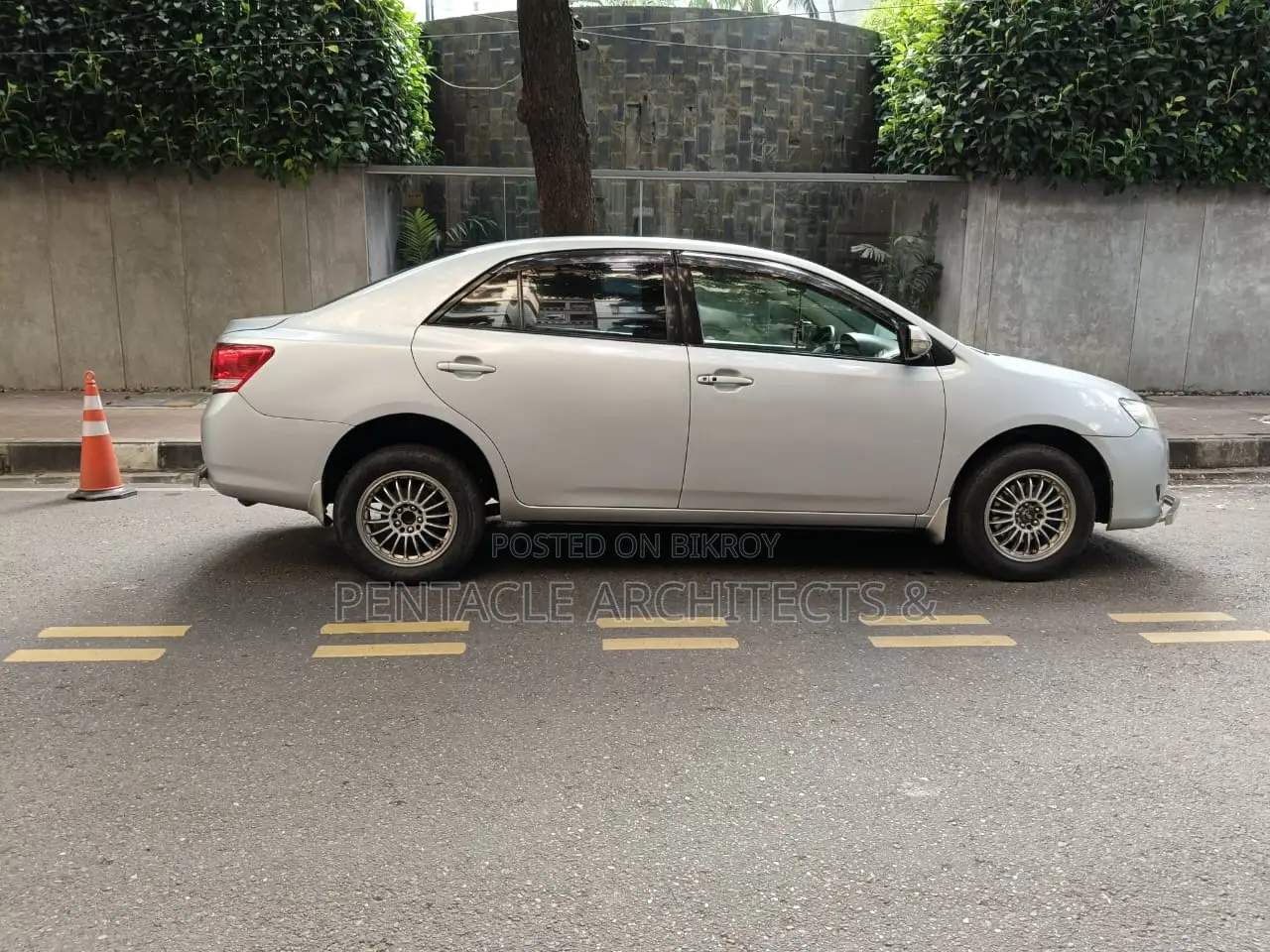 টয়োটা অ্যালিয়ন ২০১০ সিলভার