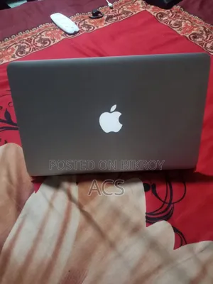 Laptop Apple MacBook Air 2015 4GB Intel Core i7 SSD 256GB