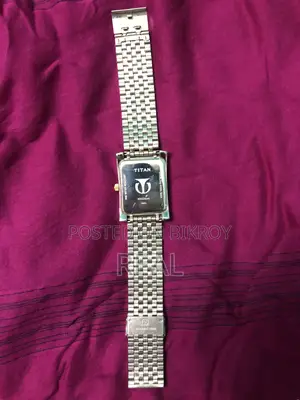টাইটান ঘড়ি বিক্রয়ের জন্য