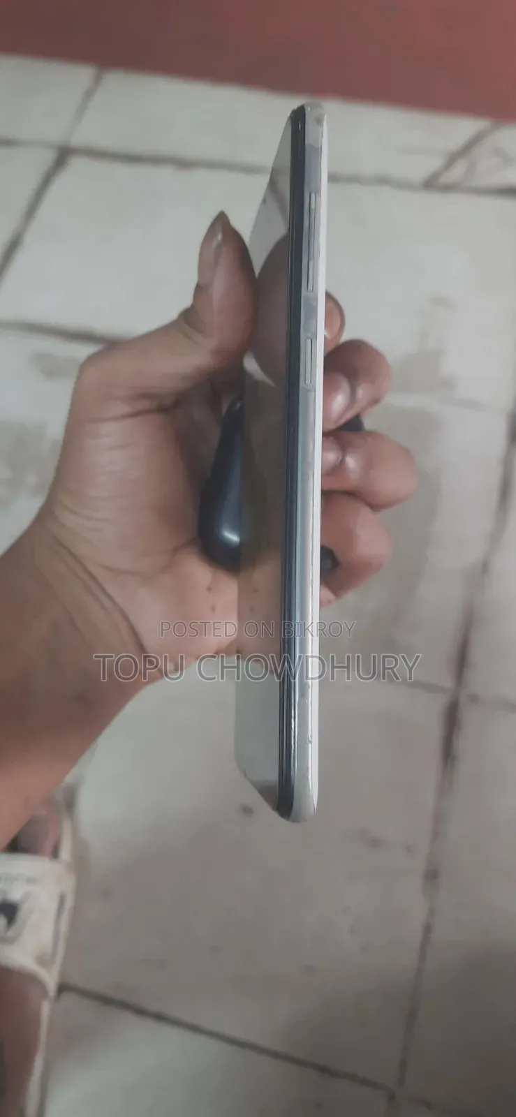 Samsung Galaxy A30 64 GB White