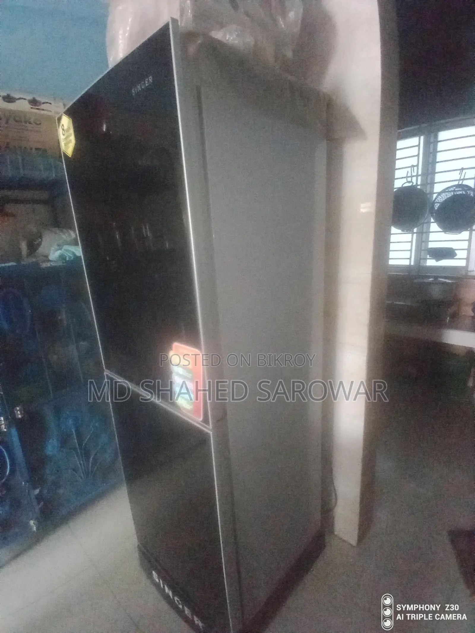 Singer Fridge for sale, super cool fresh condition