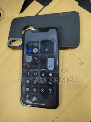 Apple iPhone X 64 GB Black