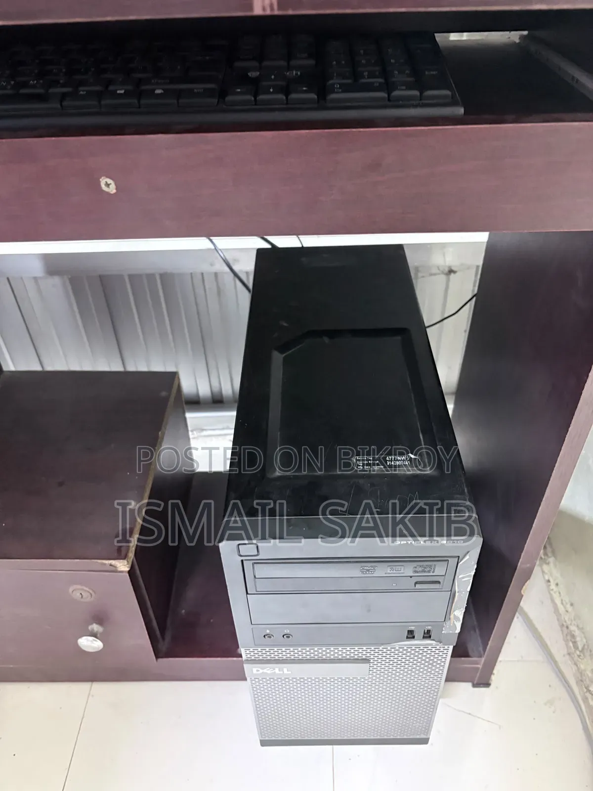 Desktop Computer Dell 4GB Intel Core 3 SSD 128GB