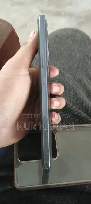 ভিভো ভি২৭ই ২৫৬ জিবি ব্ল্যাক