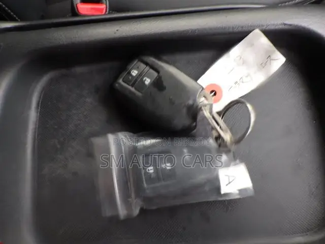 টয়োটা হাইএস ২০২১ কালো