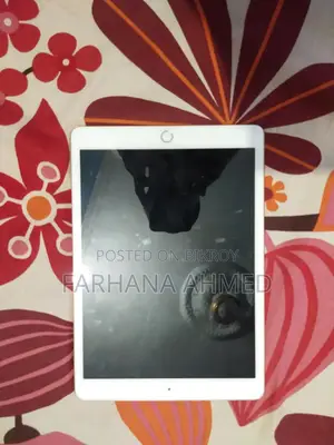 New Apple iPad 10.2 (2020) 32 GB