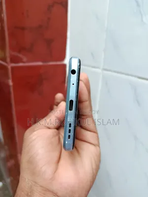 Symphony Z42 32 GB Blue
