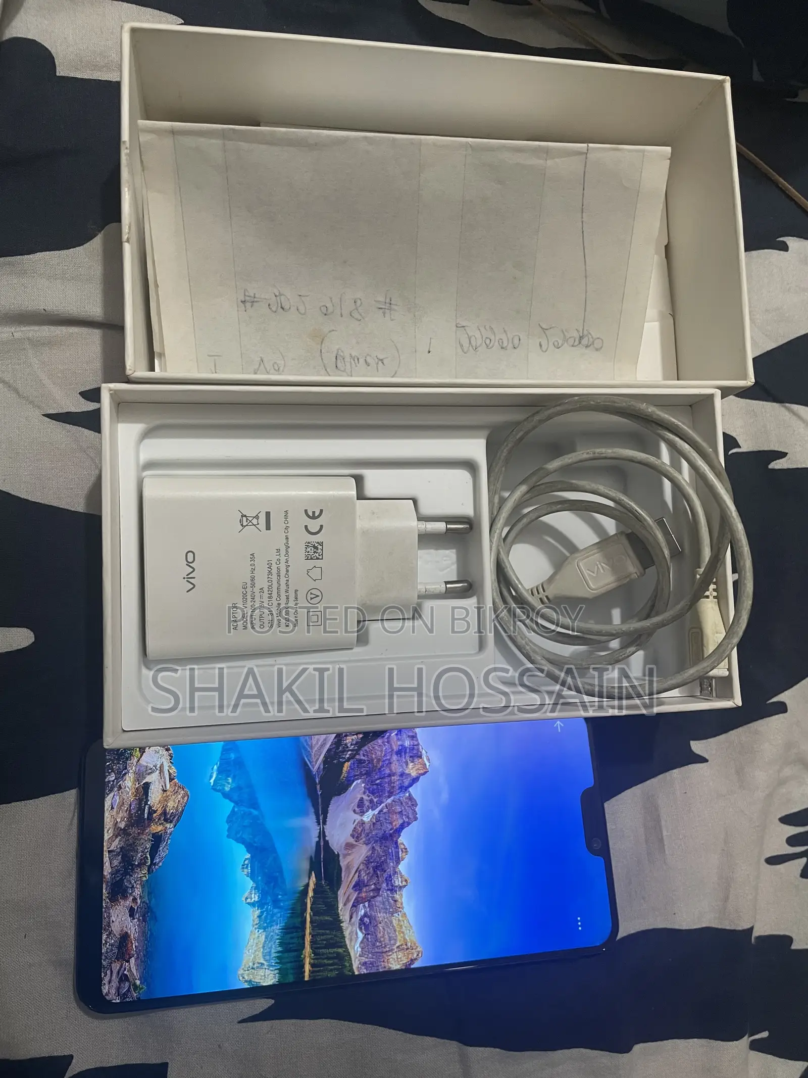 Vivo V9 64 GB Blue
