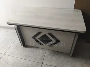টেবিল বিক্রয় হবে