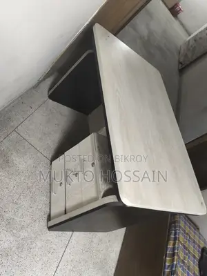 টেবিল বিক্রয় হবে