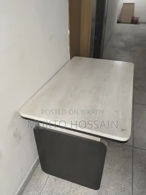 টেবিল বিক্রয় হবে