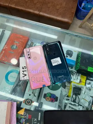 Vivo V15 256 GB Gold