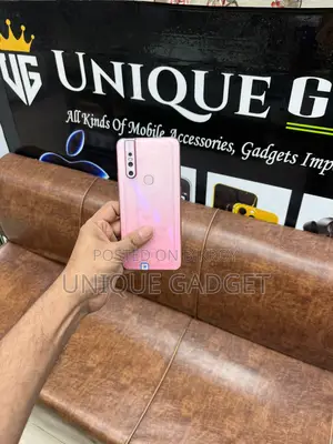 Vivo V15 256 GB Gold