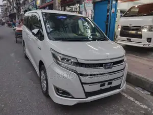 Toyota Noah 2021 Pearl
