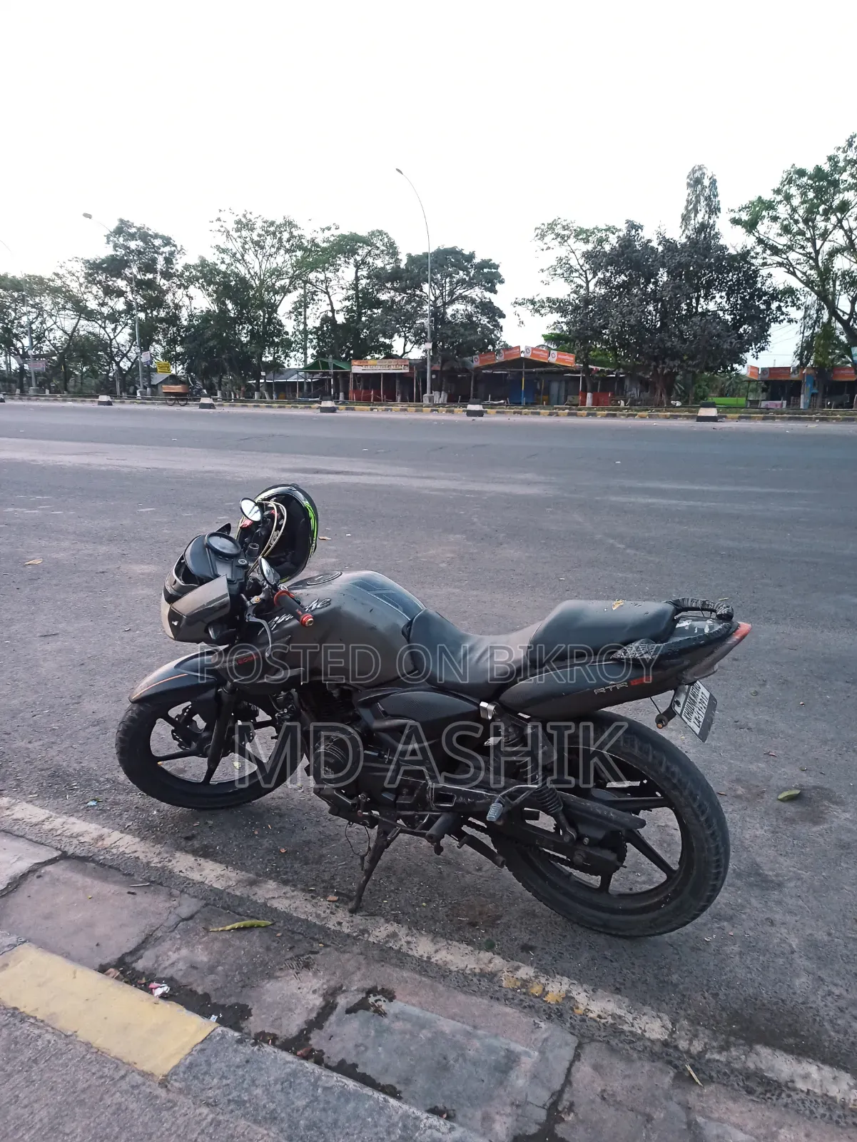TVS Apache RTR 160 2V 2013 Gray