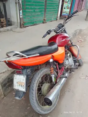 Bajaj CT 100 2016 Red