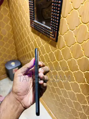 Vivo V20 128 GB Black