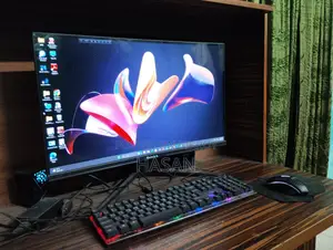 Desktop Computer 8GB Intel Core I5 SSD 256GB