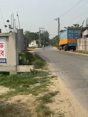 Empty land for rent for factory/godown
