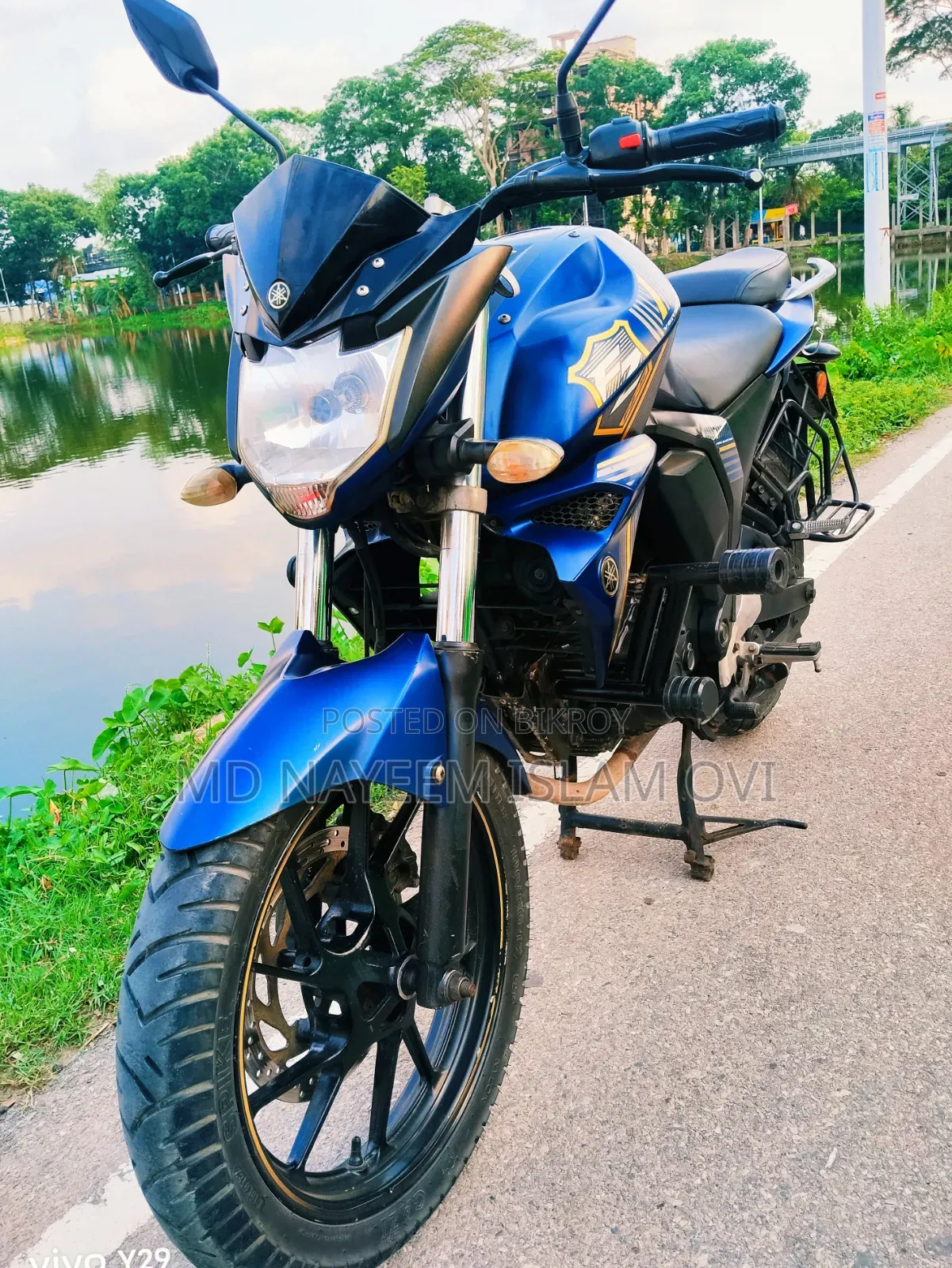 ইয়ামাহা এফজেড ২০২২ নীল