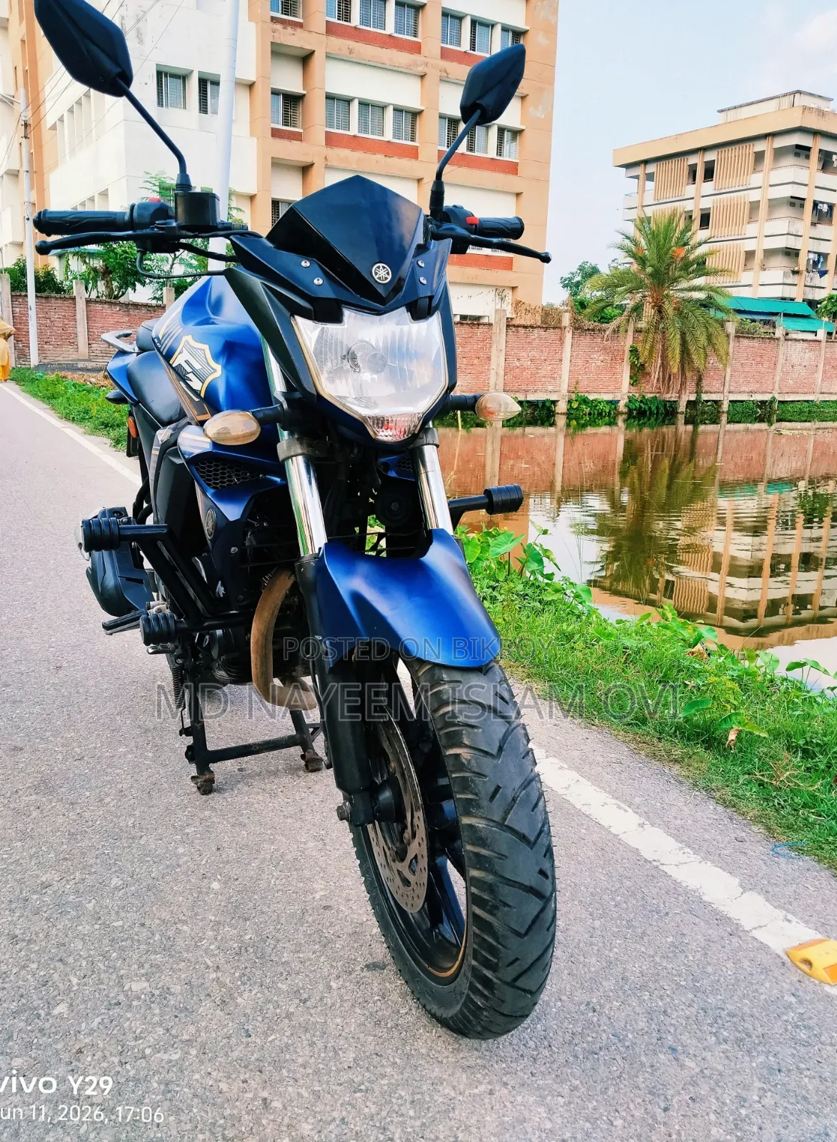 ইয়ামাহা এফজেড ২০২২ নীল