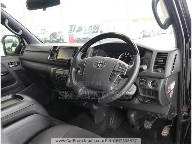 Toyota HiAce 2022 Black