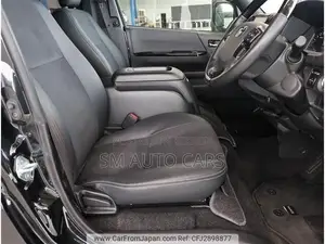 Toyota HiAce 2022 Black