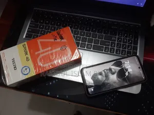 Tecno Spark 40 256 GB White