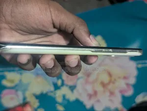 স্যামসাং গ্যালাক্সি নোট ১০ প্লাস ৫জি ২৫৬ জিবি হোয়াইট