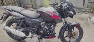 নতুন বাজাজ পালসার ১৫০ ২০২২ কালো